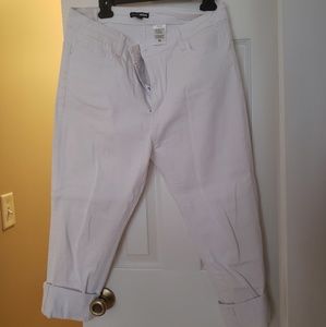 White Fashion Nova skinny jeans
